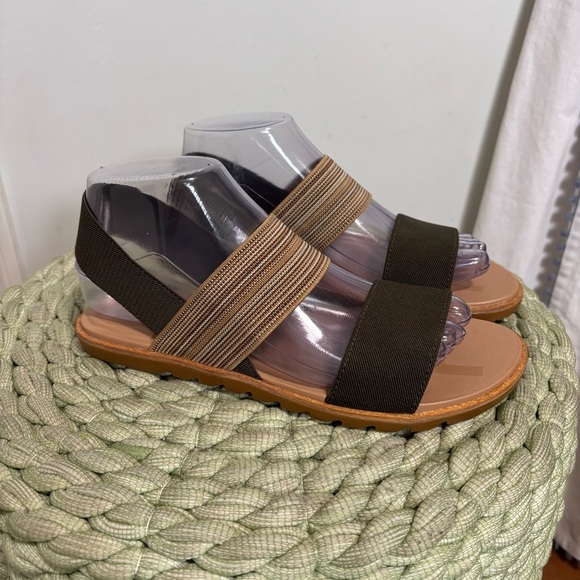 Sorel Ella II Two Strap Sandal Green/Tan Sporty Elastic Strap Flat Sandals NWOB - Picture 7 of 15